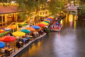  San Antonio River Walk