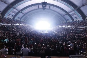 ATLANTIC CITY, NJ: 2 time Grammy winner, actor, singer-songwriter Marc Anthony performs to a near capacity crowd in Historic Boardwalk Hall on Saturday February 8, 2014 in Atlantic City, NJ: Photo: Tom Briglia/PhotoGraphics