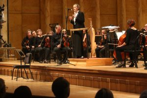 symphony4 Resident conductor Sara Jobin introduces the Toledo Symphony Orchestra's Young People's Concert Thursday, November 3, 2016, in the Peristyle at the Toledo Museum of Art. More than 1,000 people, many of them children from local schools, attended two shows. THE BLADE/ KATIE RAUSCH